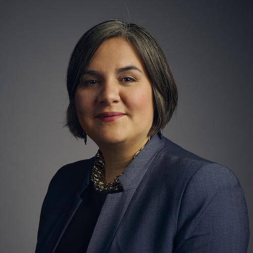 Elisa Villanueva Beard headshot